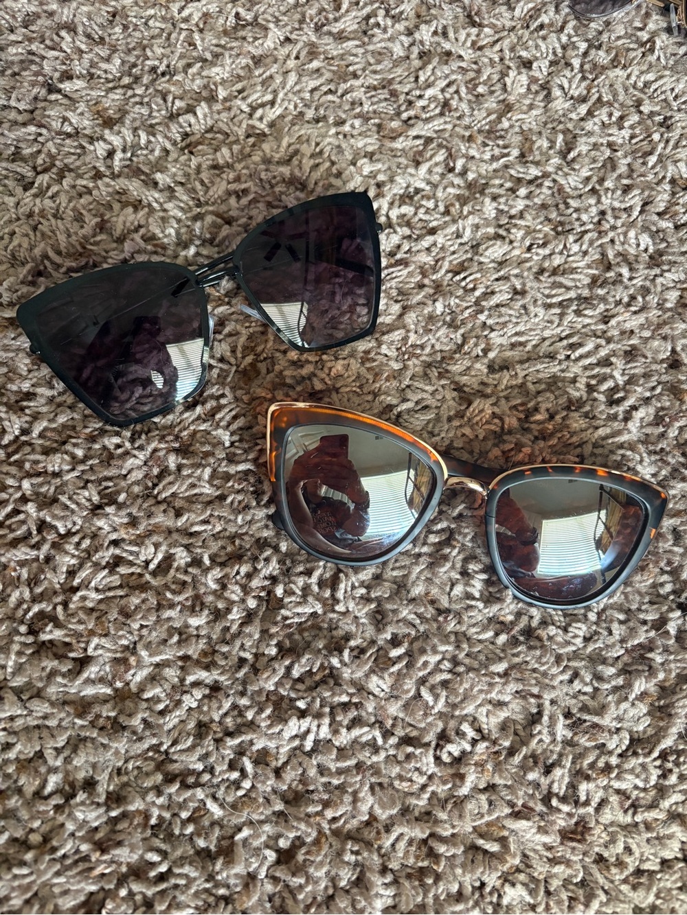 Urban Outfitters Cat-Eye Sunglasses in Black and Tortoise